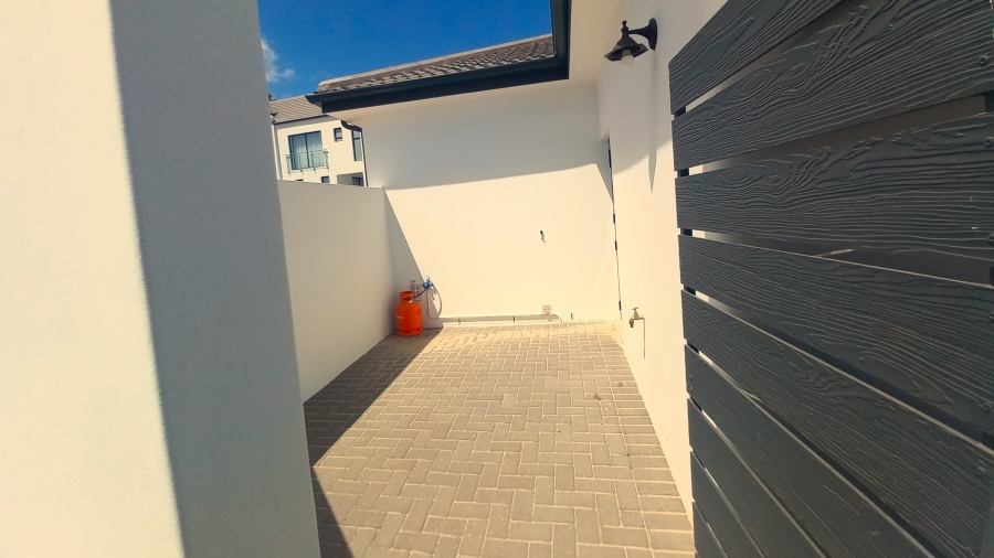 3 Bedroom Property for Sale in Shelley Point Western Cape